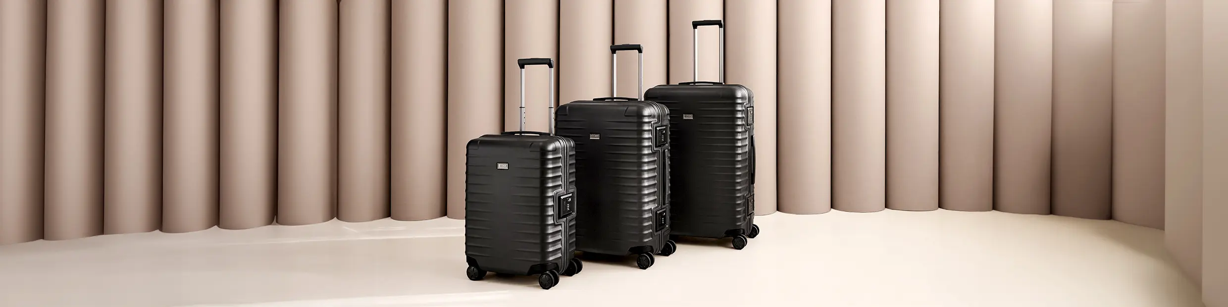 Buy suitcases in our TITAN Online Shop
